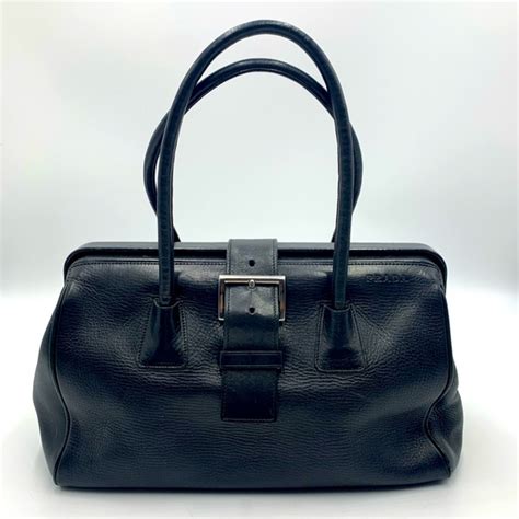 portafogli prada bordeau fibbia|prada vitello fibbia doctor bag.